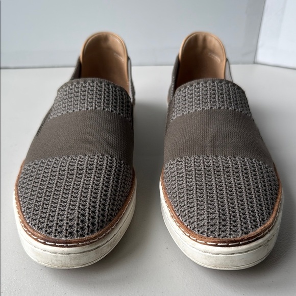 UGG Army Green Sammy Slip-On Shoes - Picture 6 of 16